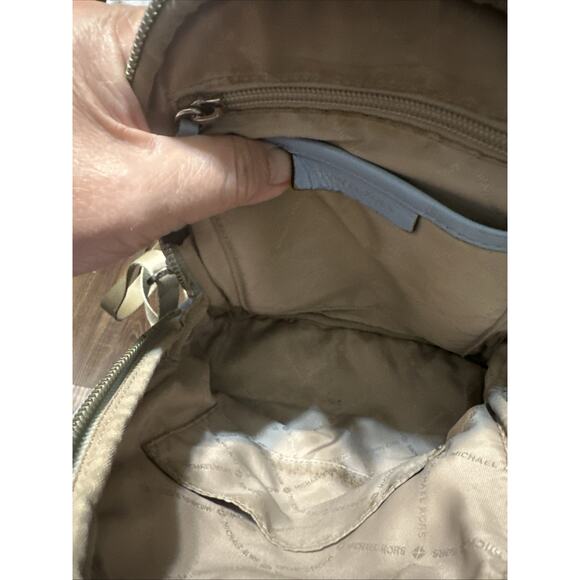 Michael Kors Erin Small Convertible Backpack Sky Blue Studded Leather - Picture 7 of 16